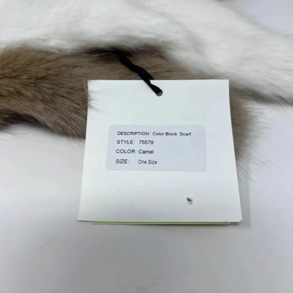 NWT H by Heurueh Faux Fur Scarf - Picture 4 of 5